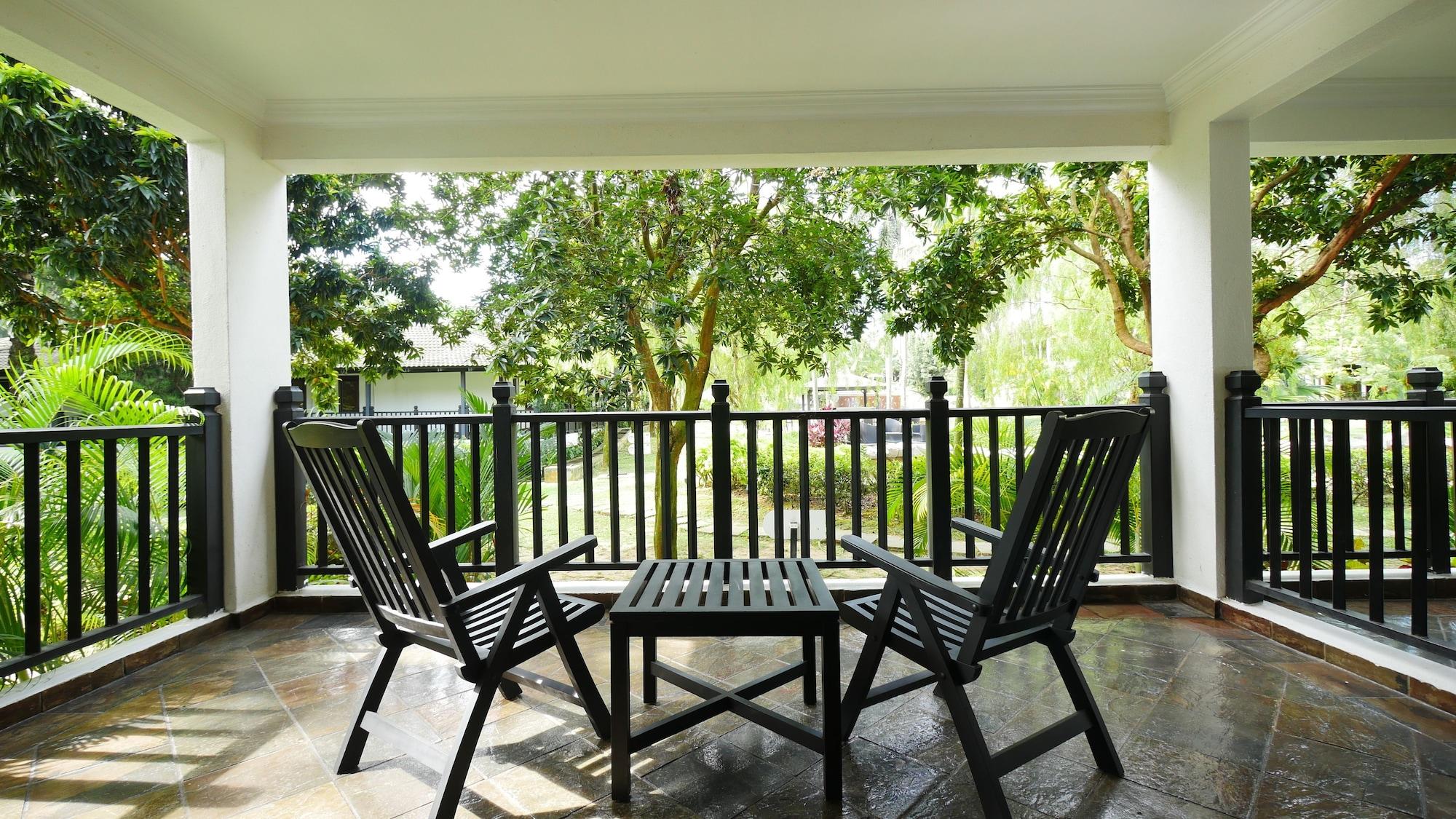 Cyberview Resort & Spa Cyberjaya Extérieur photo A veranda in Malaysia