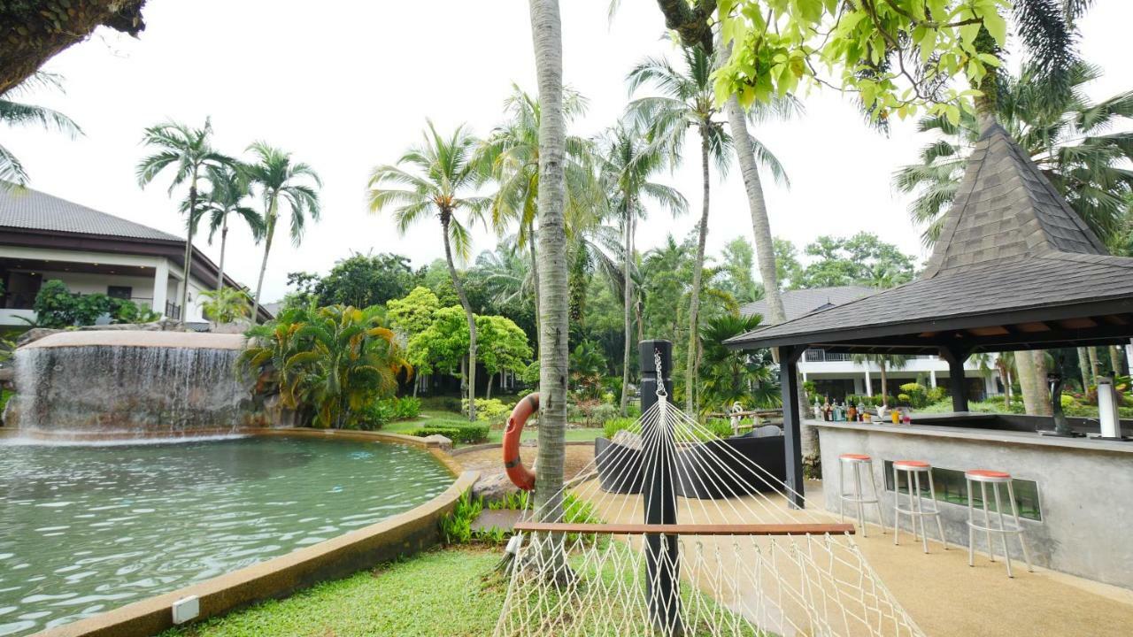 Cyberview Resort & Spa Cyberjaya Extérieur photo The swimming pool at the resort